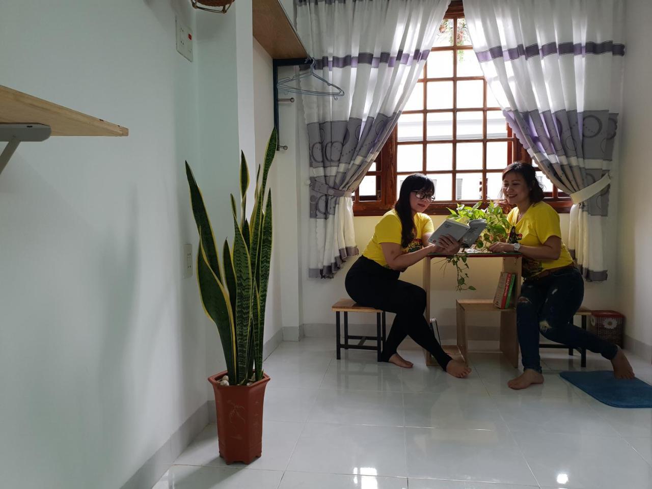 Lotus Homestay Tuy Hoa Esterno foto